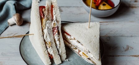 Tramezzino Vegetariano mit gegrillten Paprikaschoten